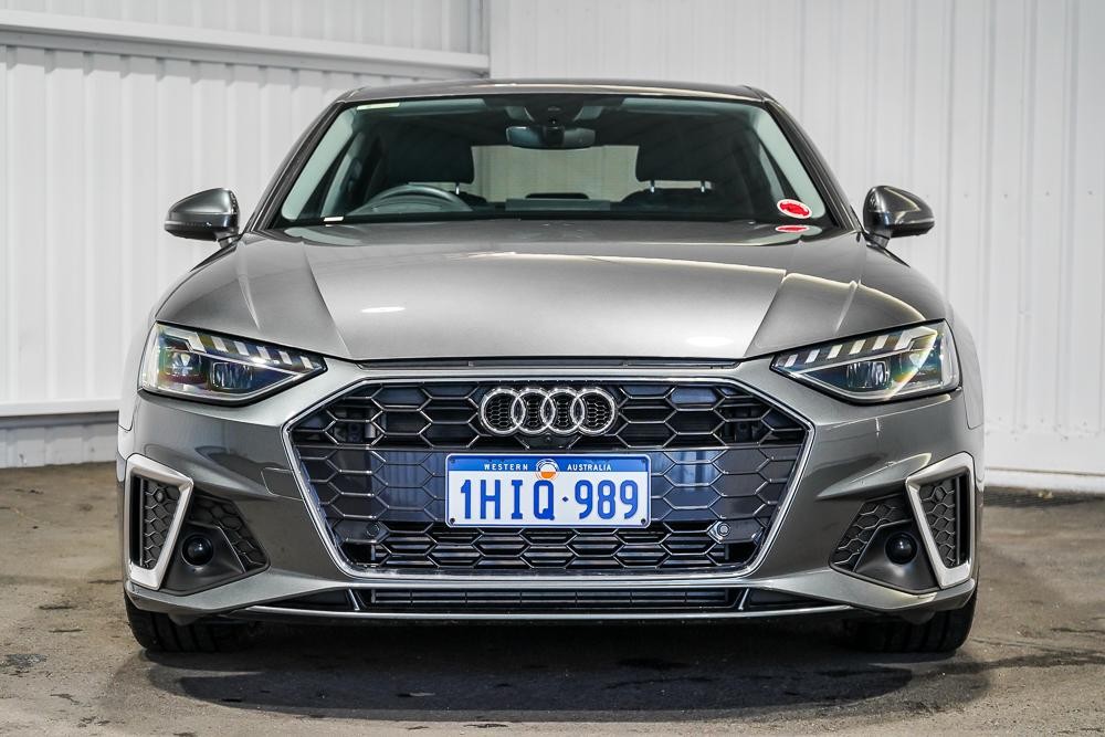 Audi A4 image 3