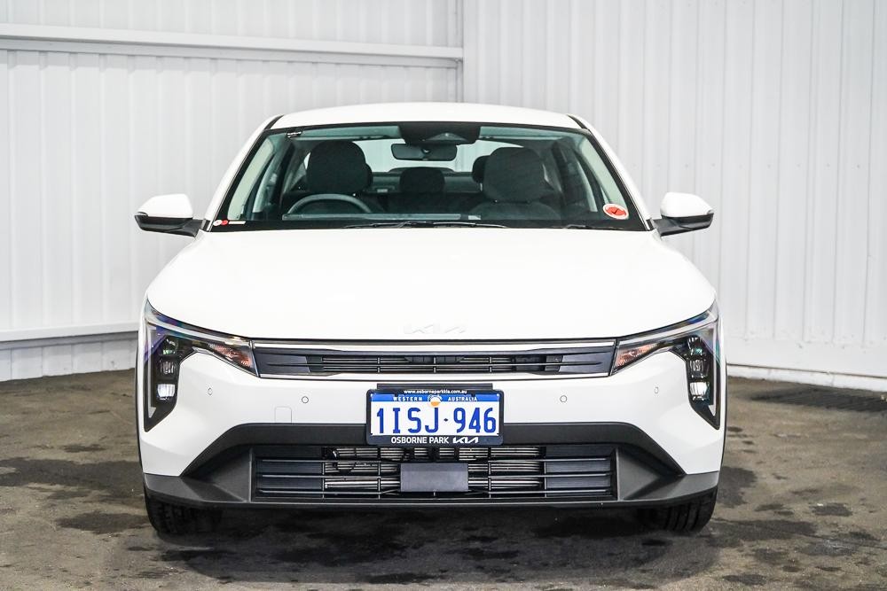 Kia K4 image 3