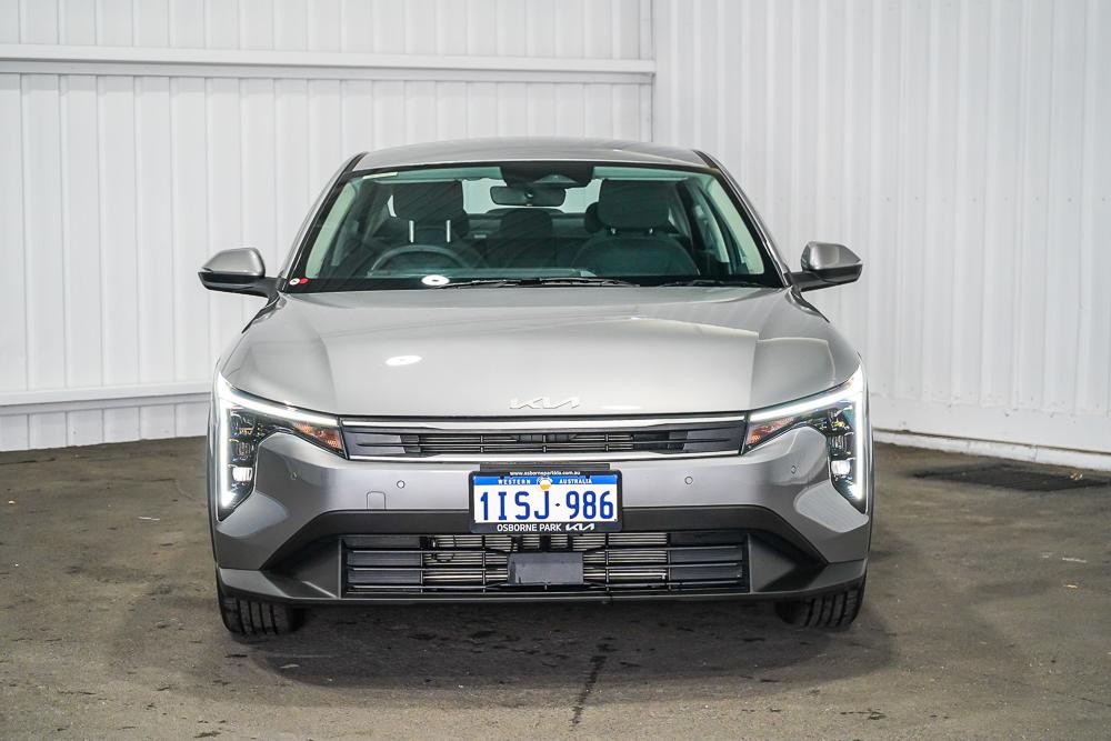 Kia K4 image 3