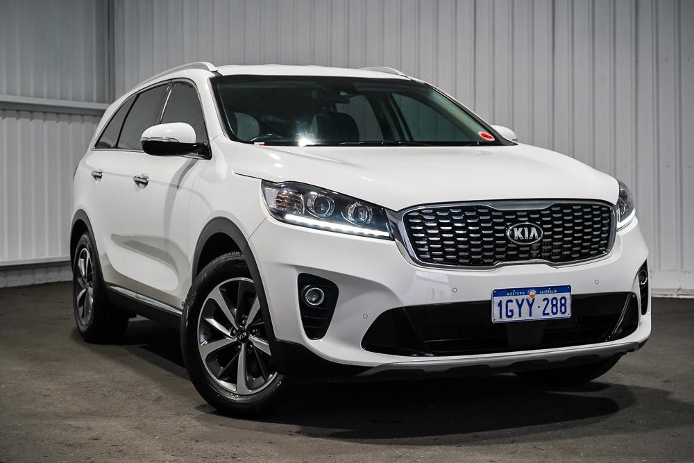 Kia Sorento image 1