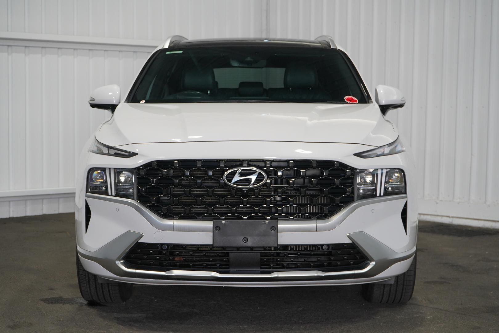 Hyundai Santa Fe image 3