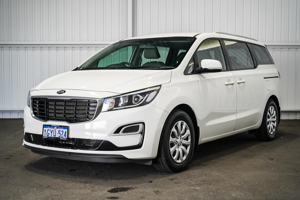 Kia Carnival image 4