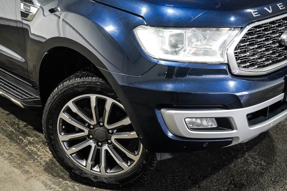 Ford Everest image 2