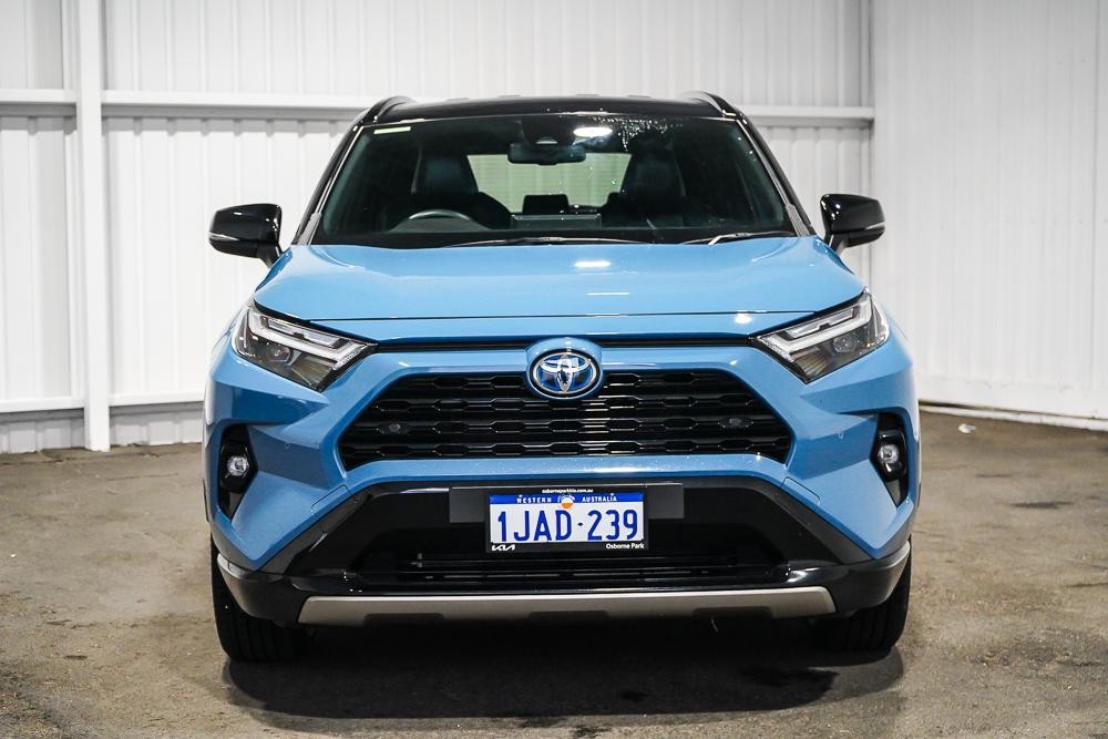 Toyota Rav4 image 3