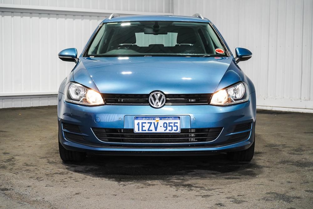 Volkswagen Golf image 3