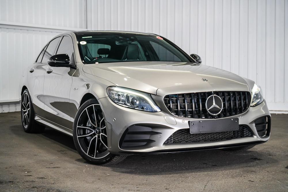 Mercedes Benz C-class image 1