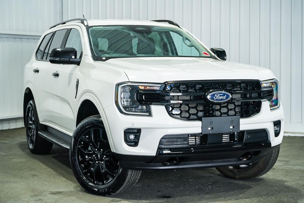 Ford Everest image 1