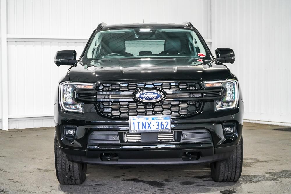 Ford Everest image 3
