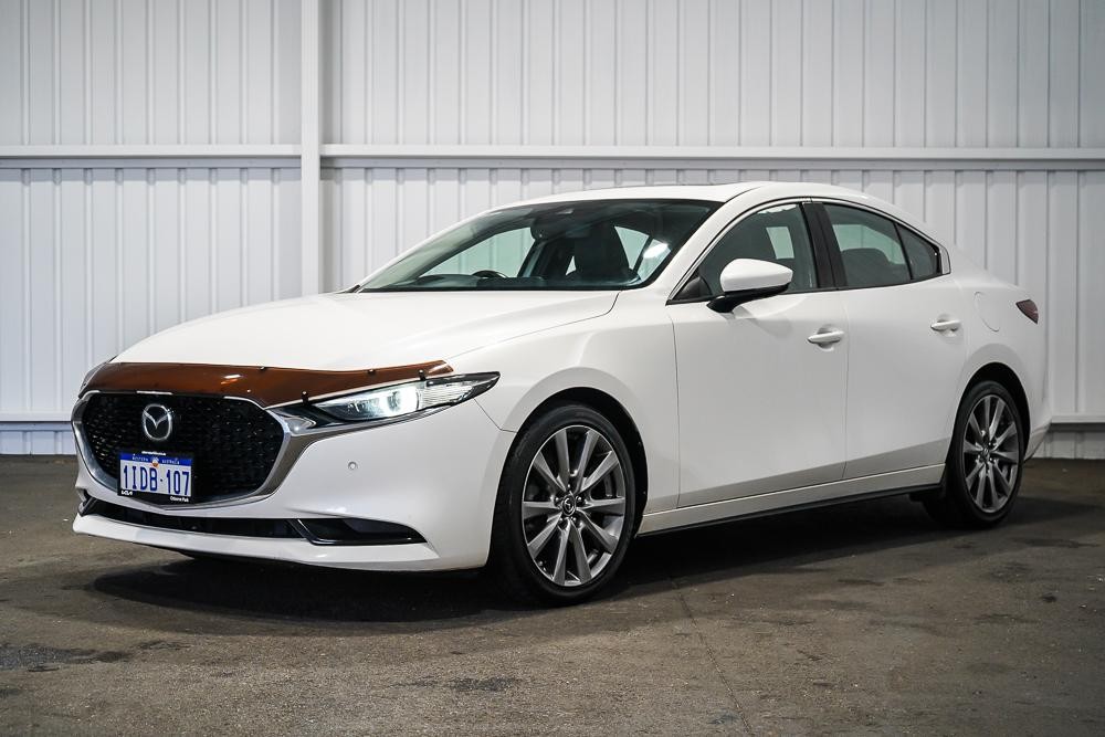 Mazda 3 image 4