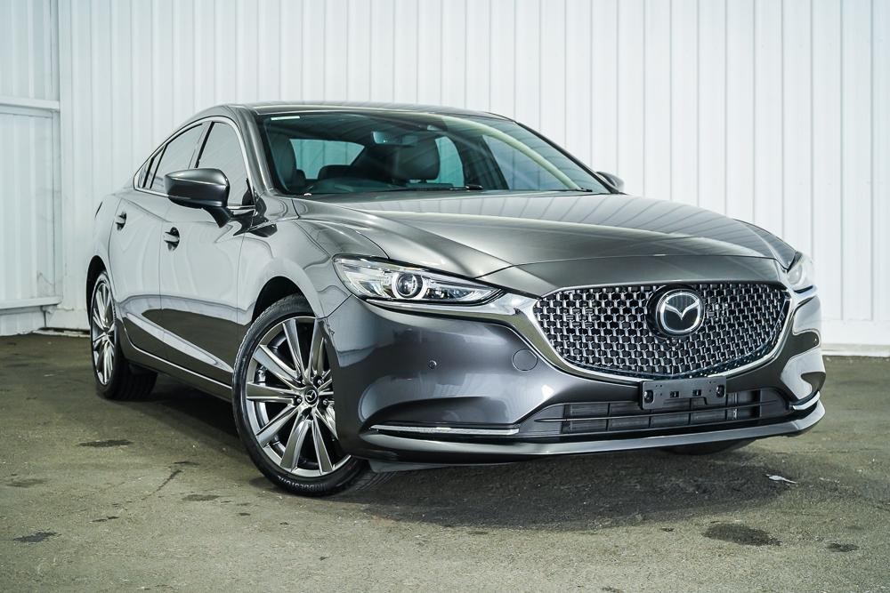 Mazda 6 image 1