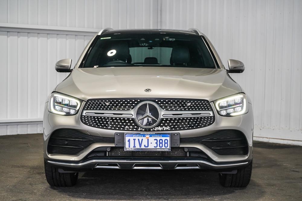 Mercedes Benz Glc-class image 3