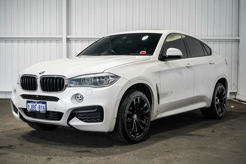 BMW X6 image 4