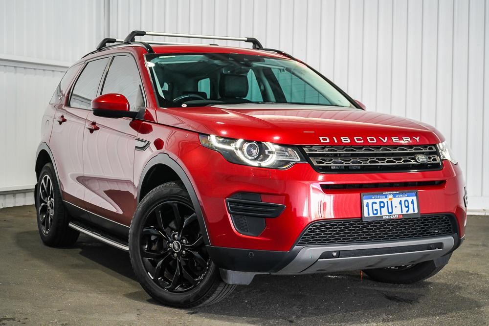 Land Rover Discovery Sport image 1