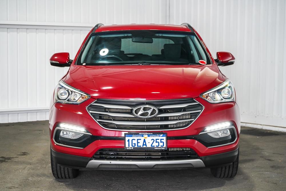 Hyundai Santa Fe image 3