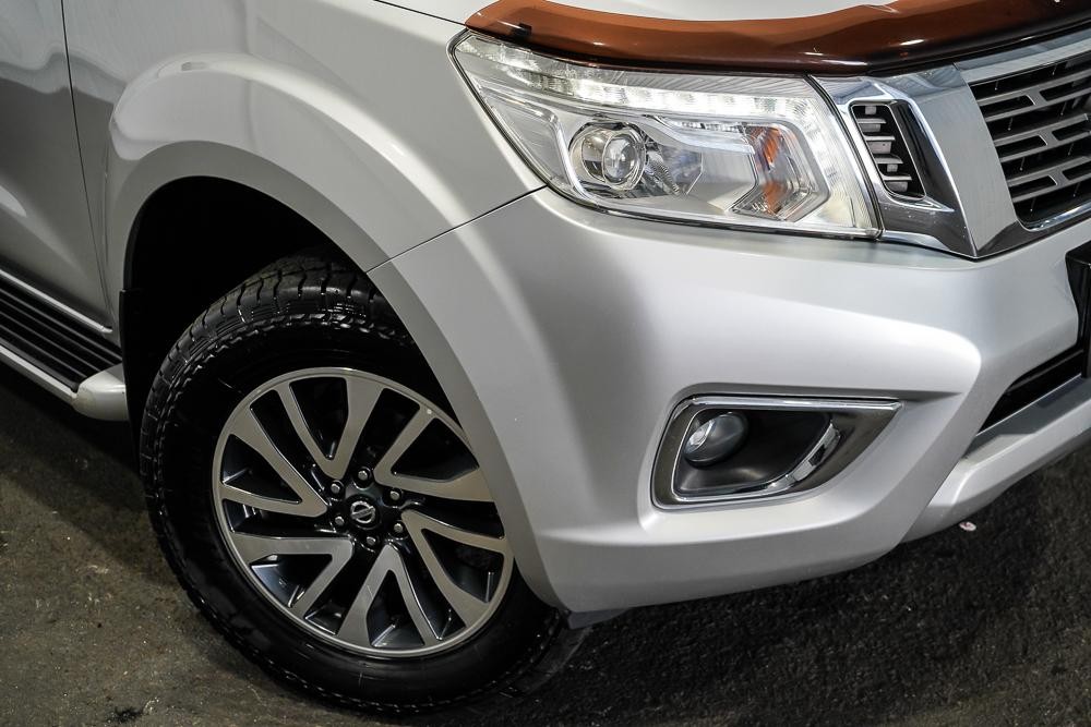 Nissan Navara image 2