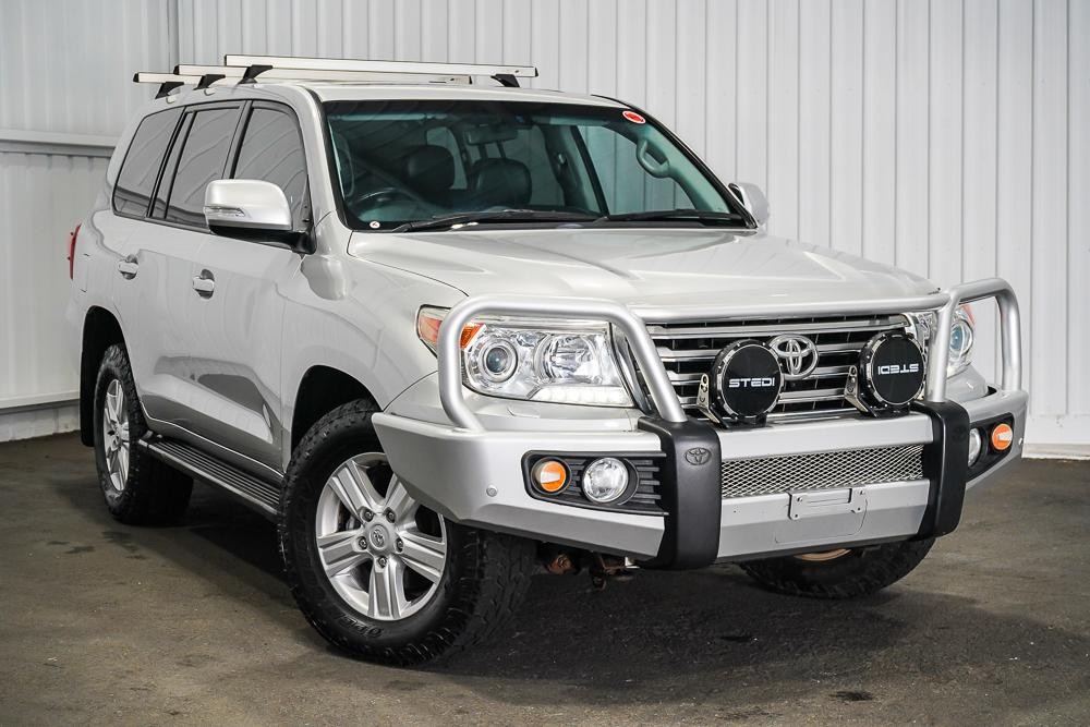 Toyota Landcruiser image 1