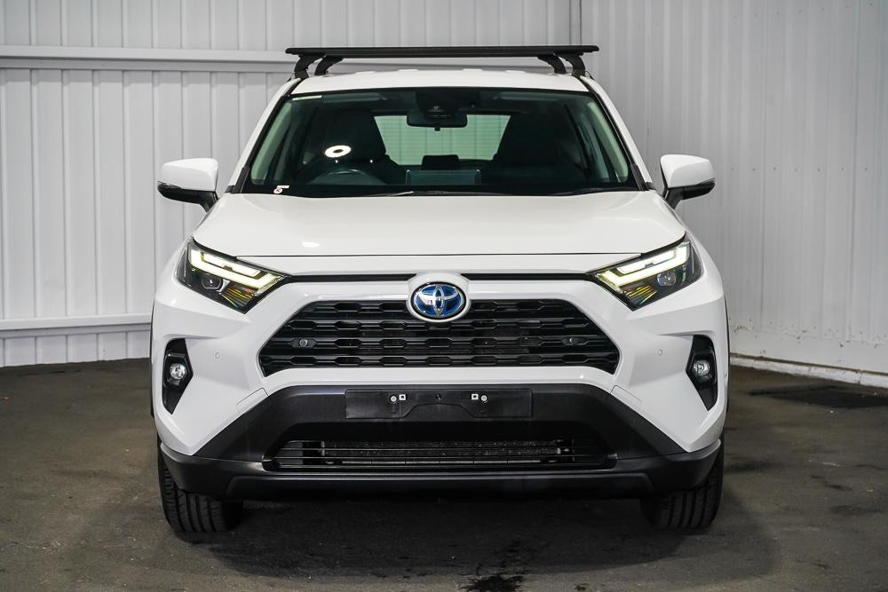 Toyota Rav4 image 3