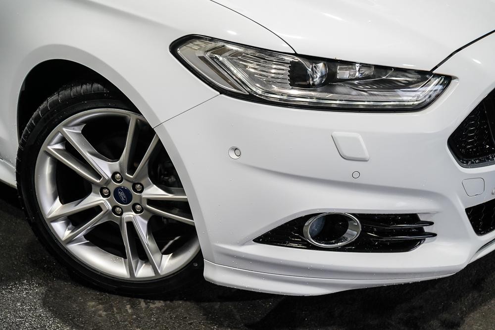 Ford Mondeo image 2