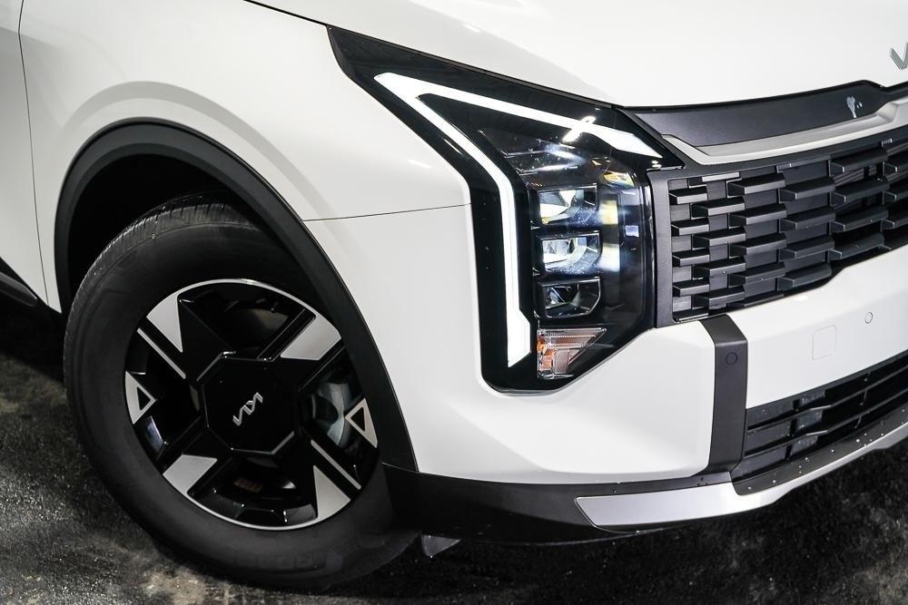 Kia Sportage image 2