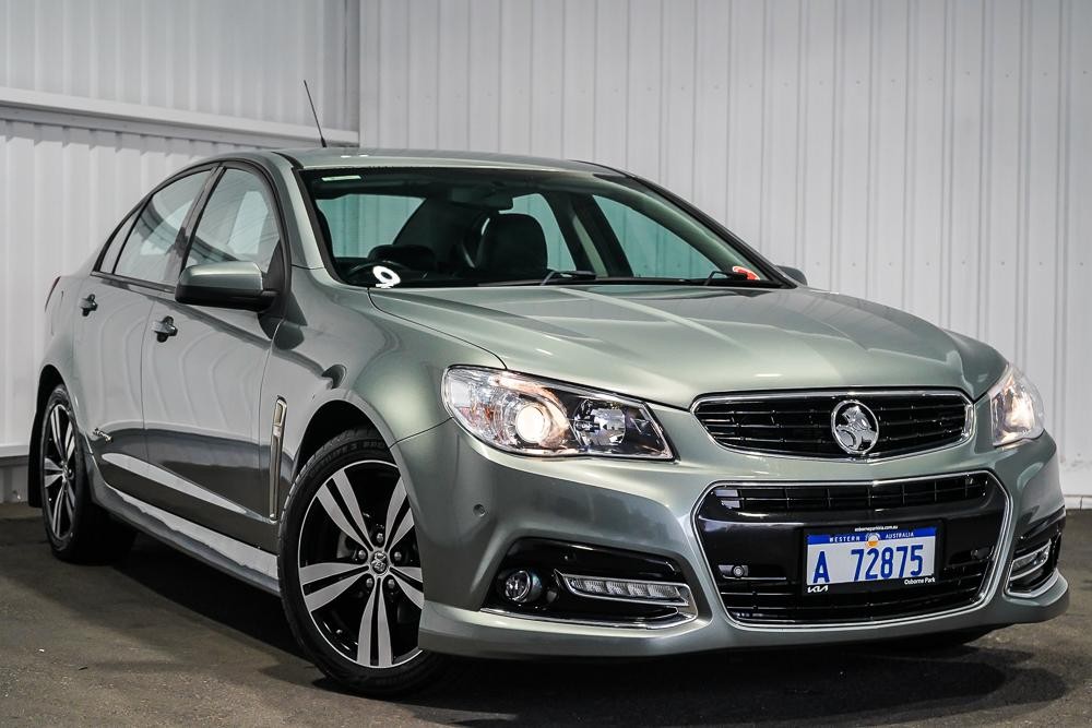 Holden Commodore image 1