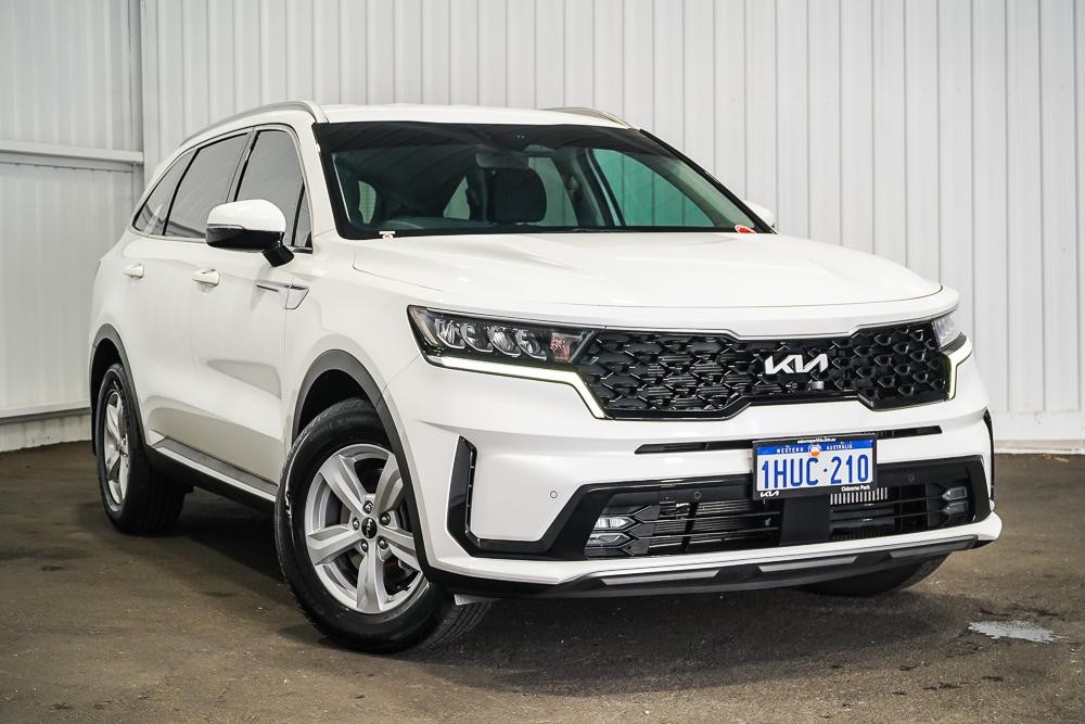 Kia Sorento image 1