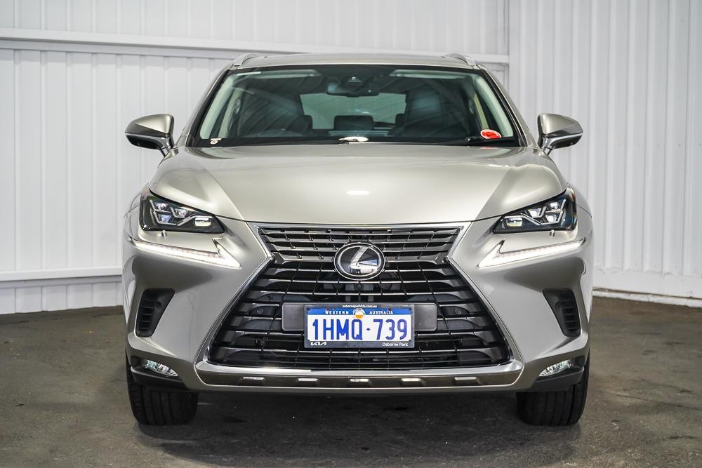 Lexus Nx image 3