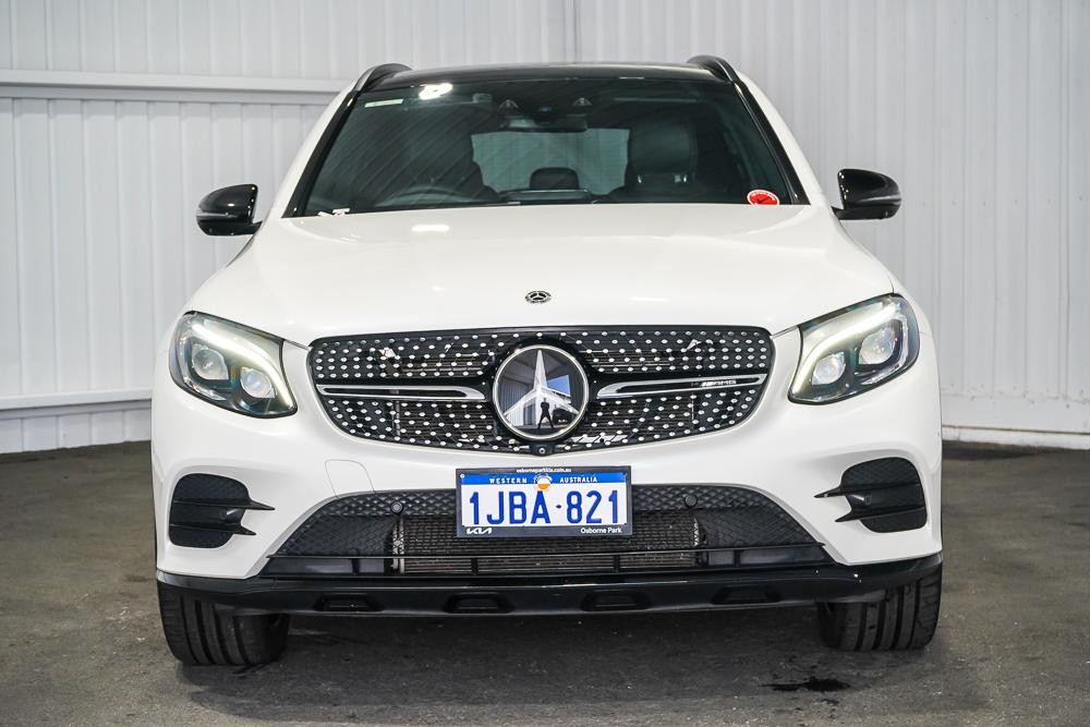 Mercedes Benz Glc-class image 3