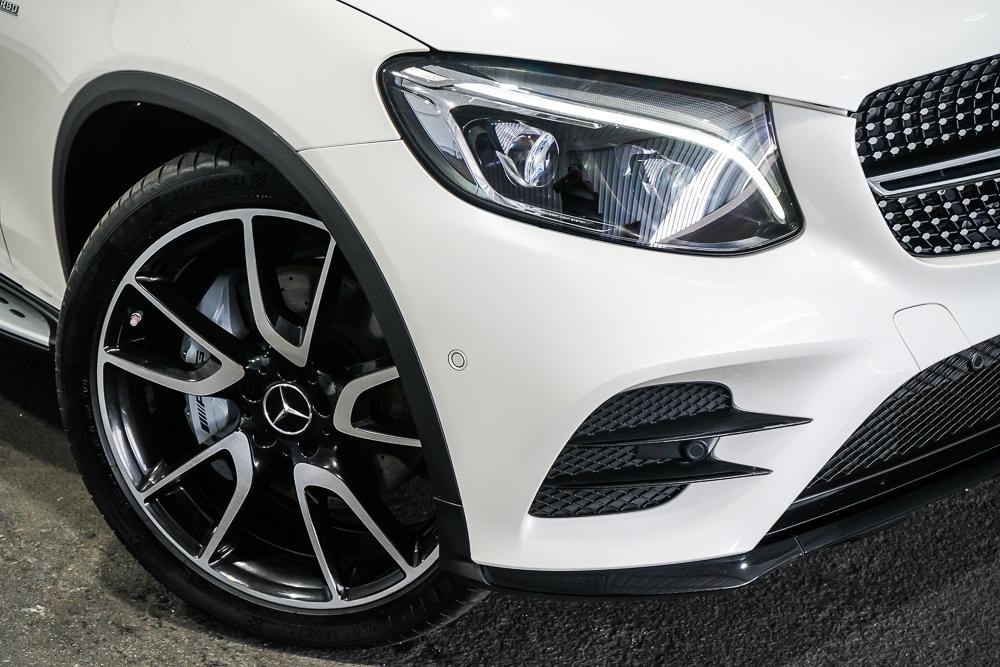 Mercedes Benz Glc-class image 2