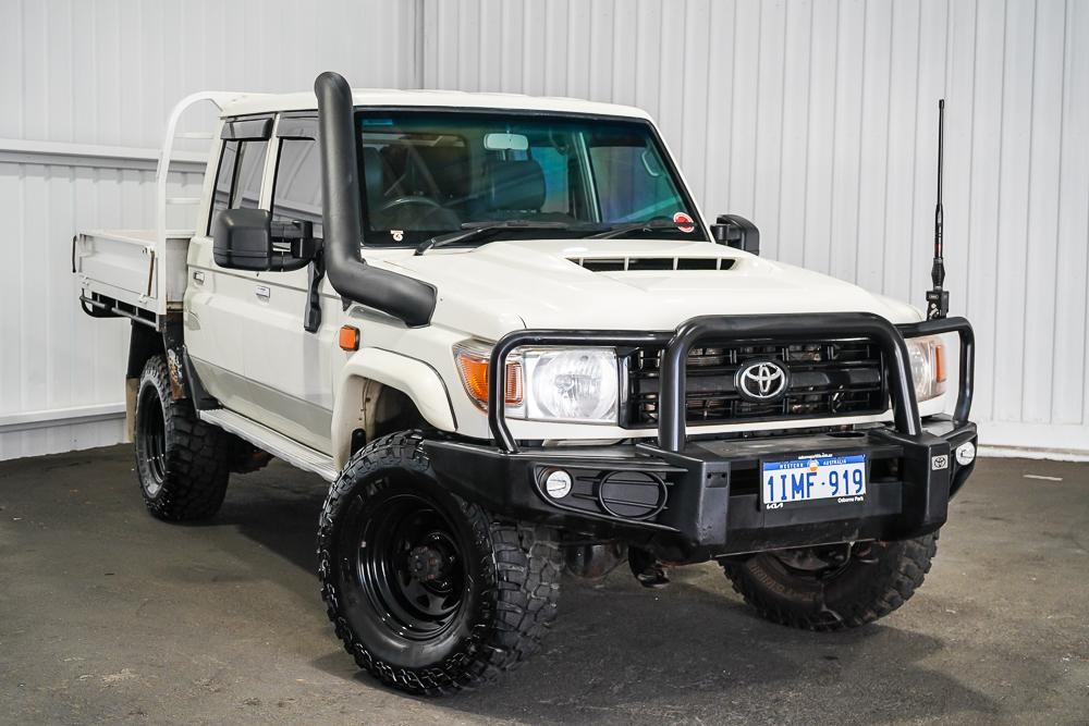 Toyota Landcruiser image 1