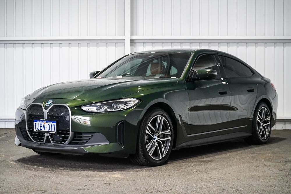 BMW I4 image 4