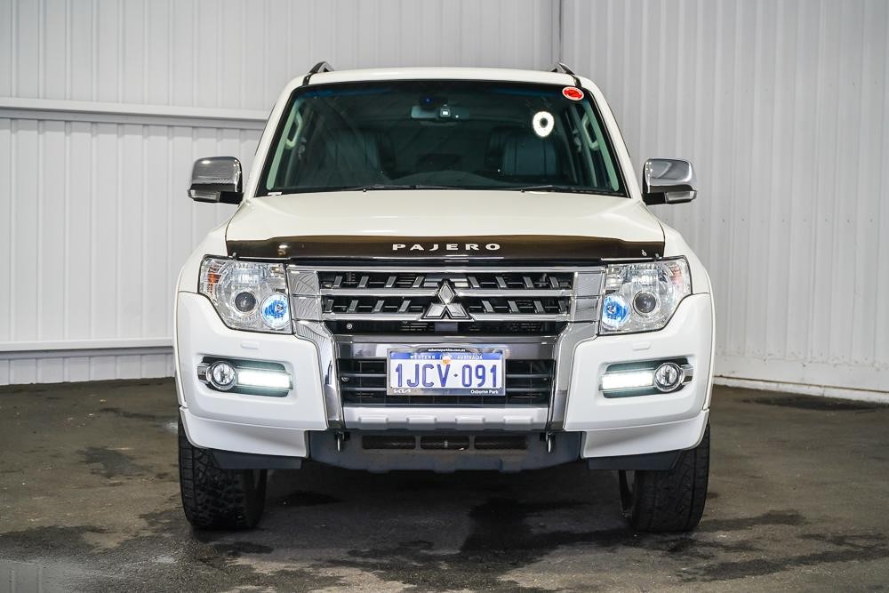 Mitsubishi Pajero image 3