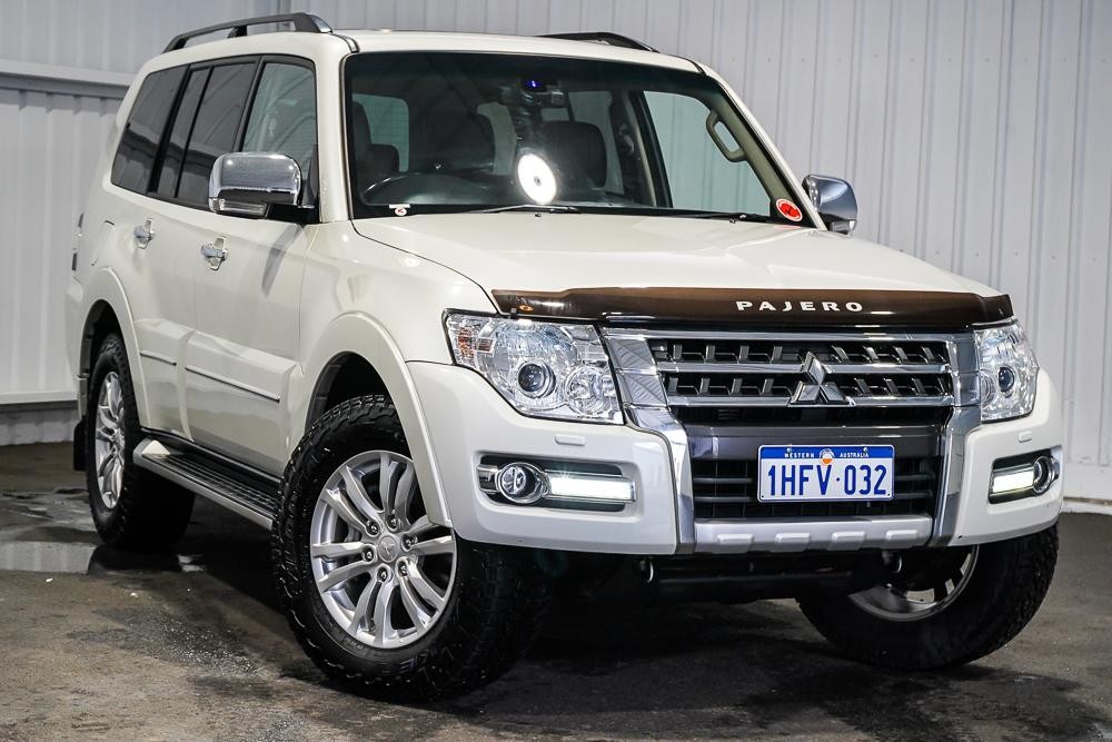 Mitsubishi Pajero image 1