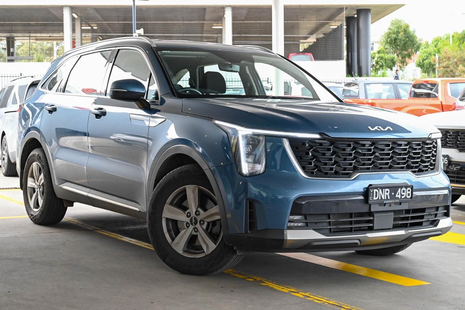 Kia Sorento image 1