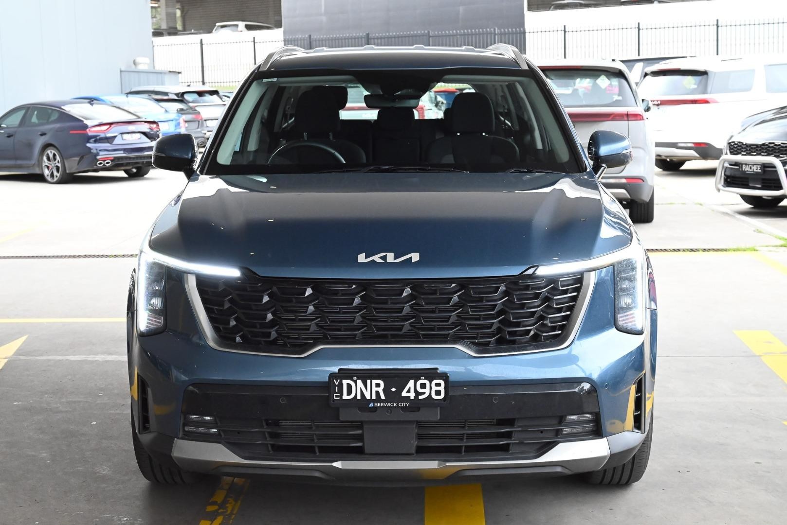 Kia Sorento image 3
