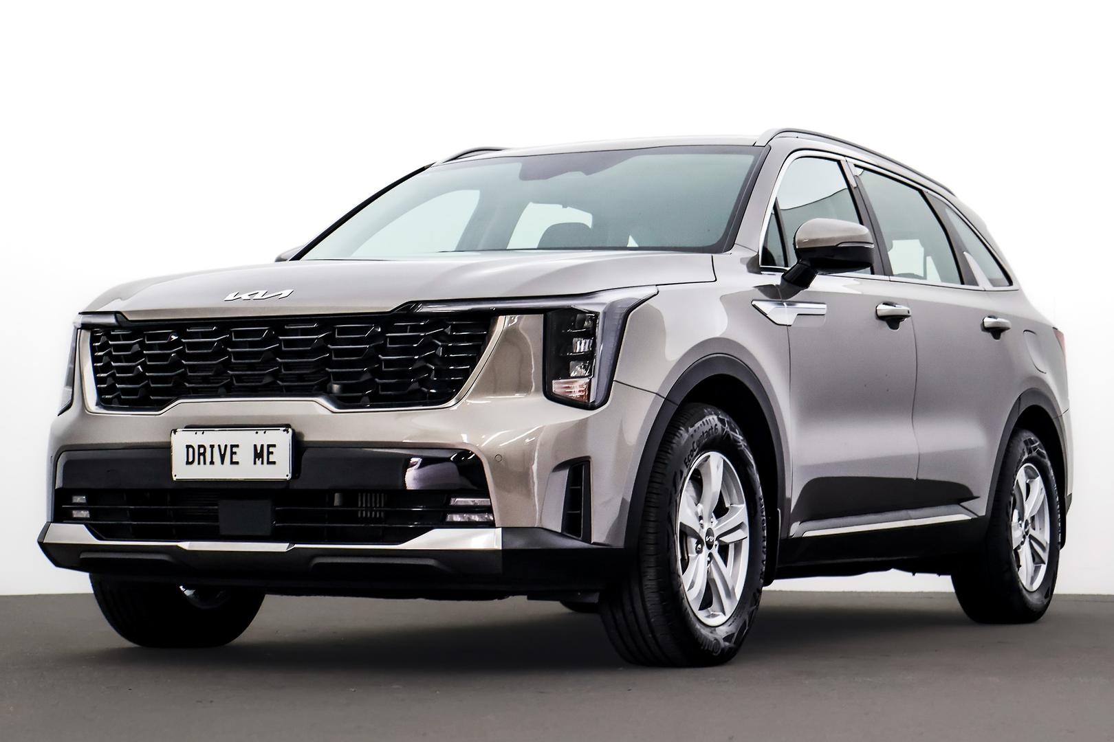 Kia Sorento image 1
