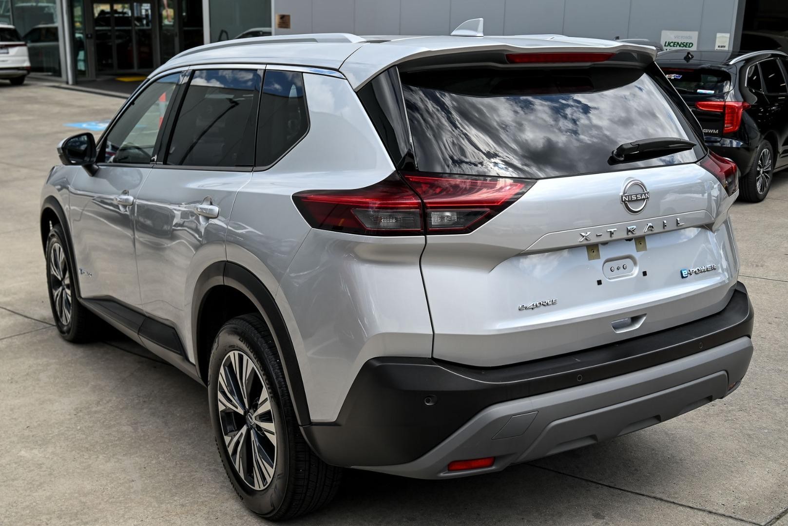 Nissan X-trail image 3