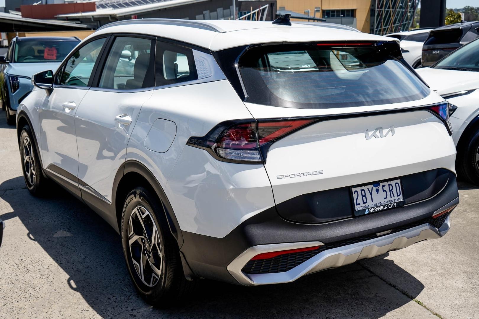 Kia Sportage image 3