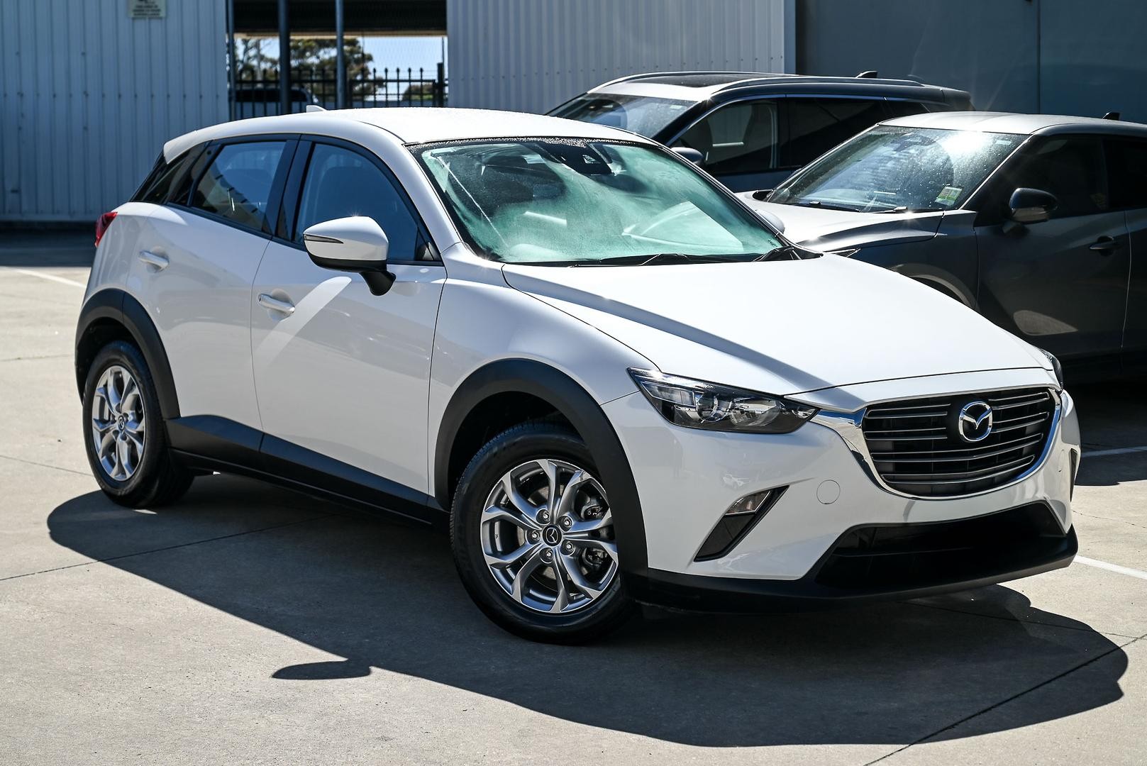 Mazda Cx-3 image 1