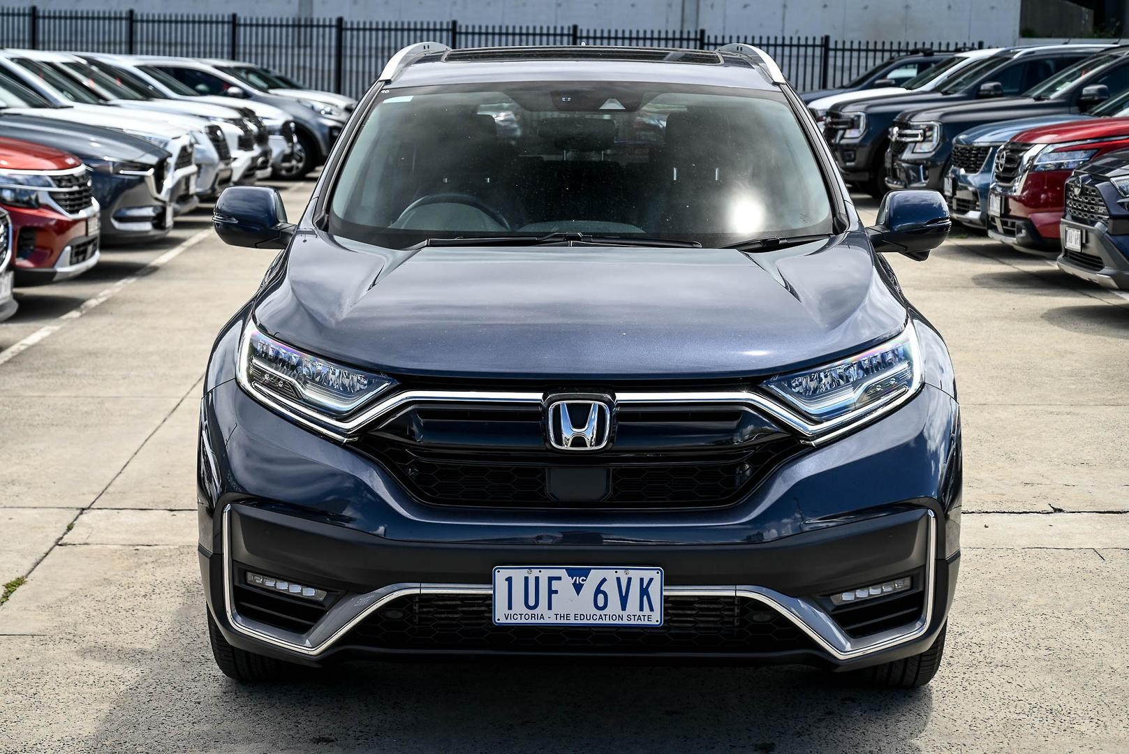 Honda Cr-v image 2