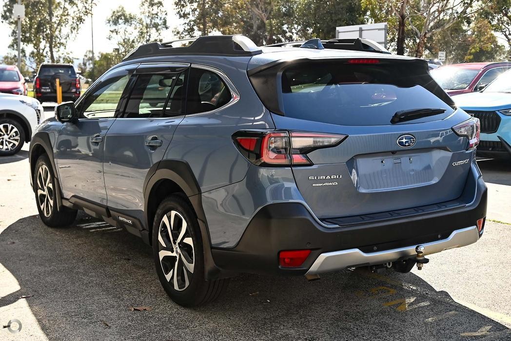 Subaru Outback image 3