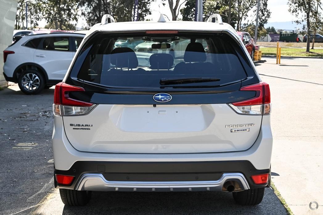 Subaru Forester image 4