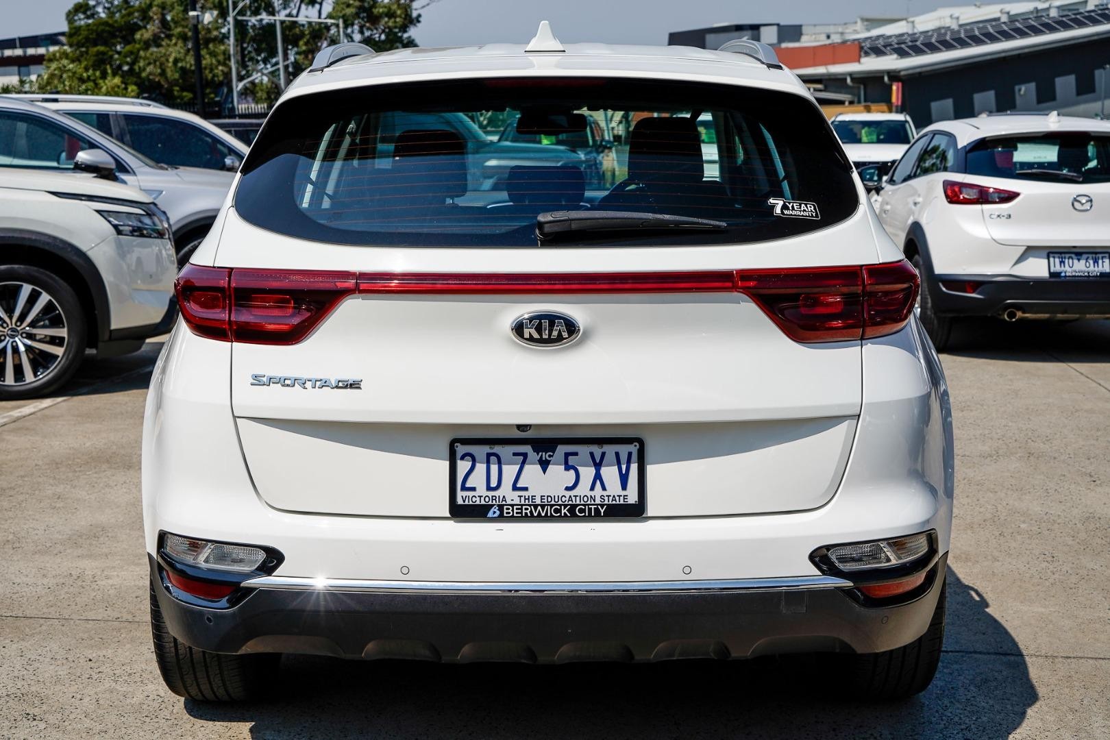 Kia Sportage image 4