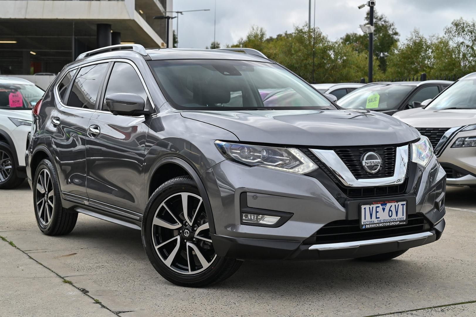 Nissan X-trail image 1