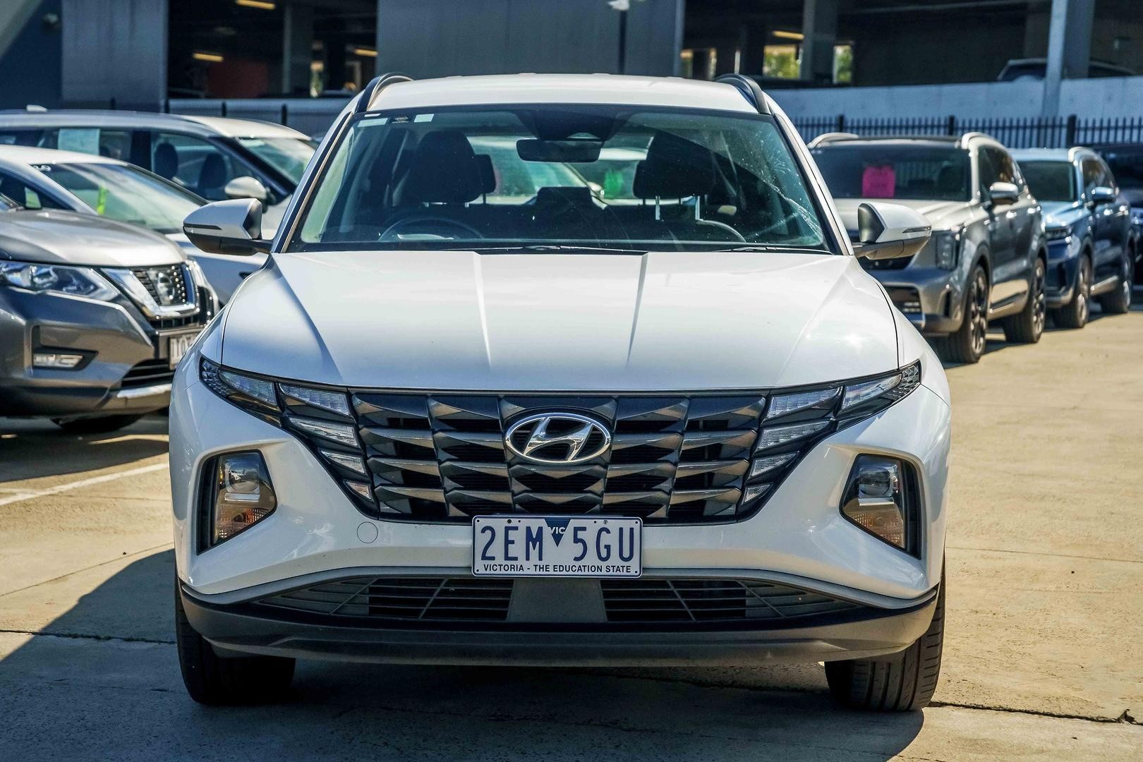 Hyundai Tucson image 3