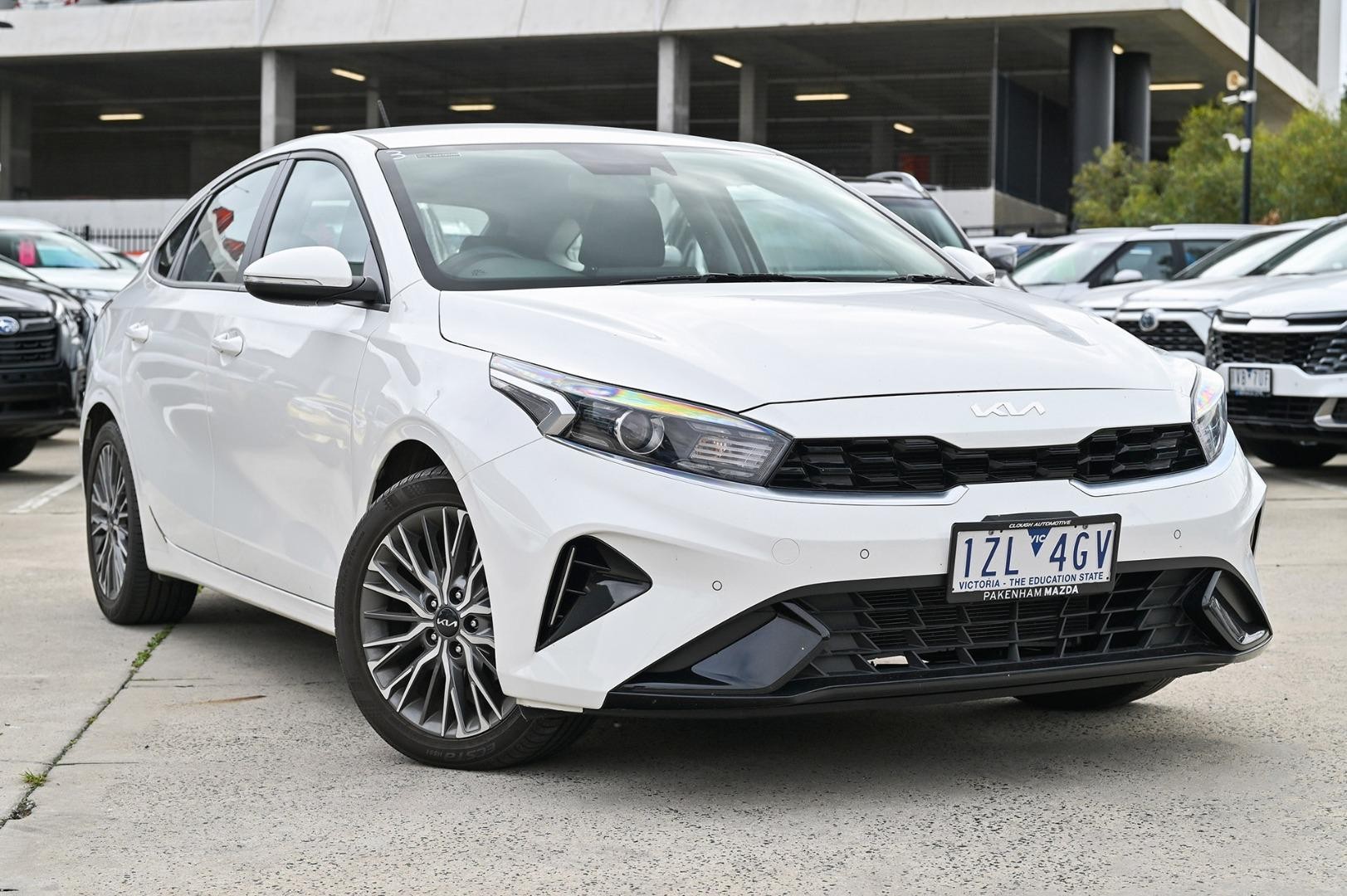 Kia Cerato image 1