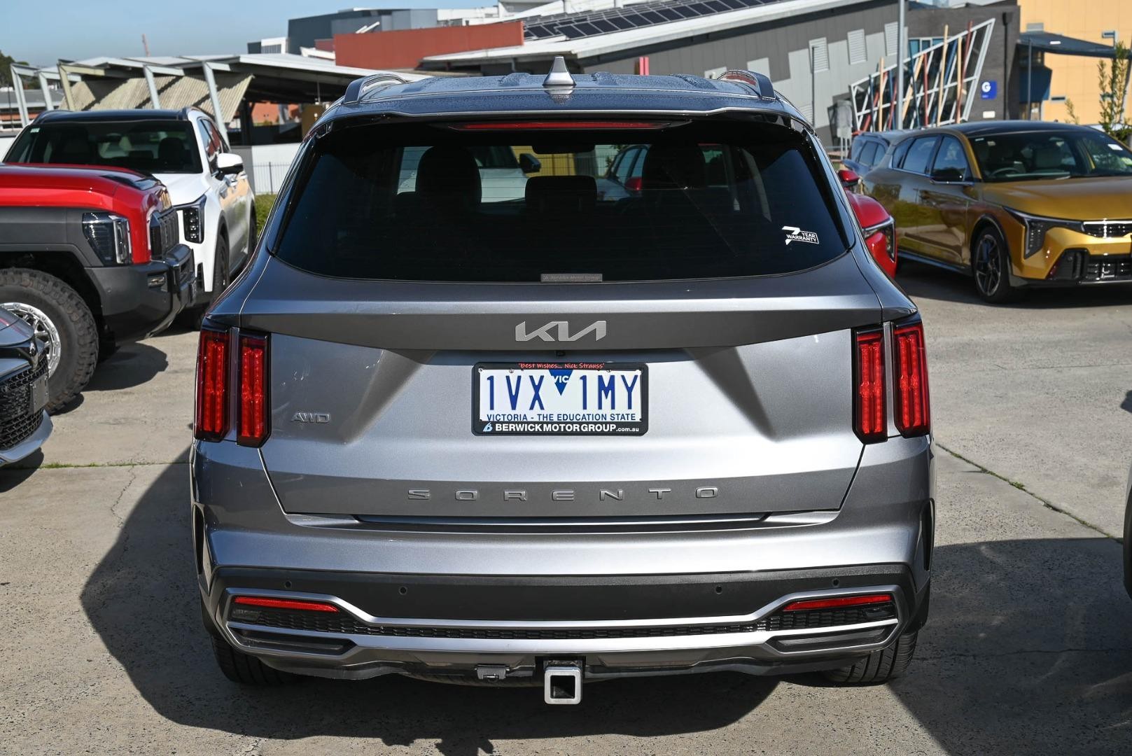 Kia Sorento image 4