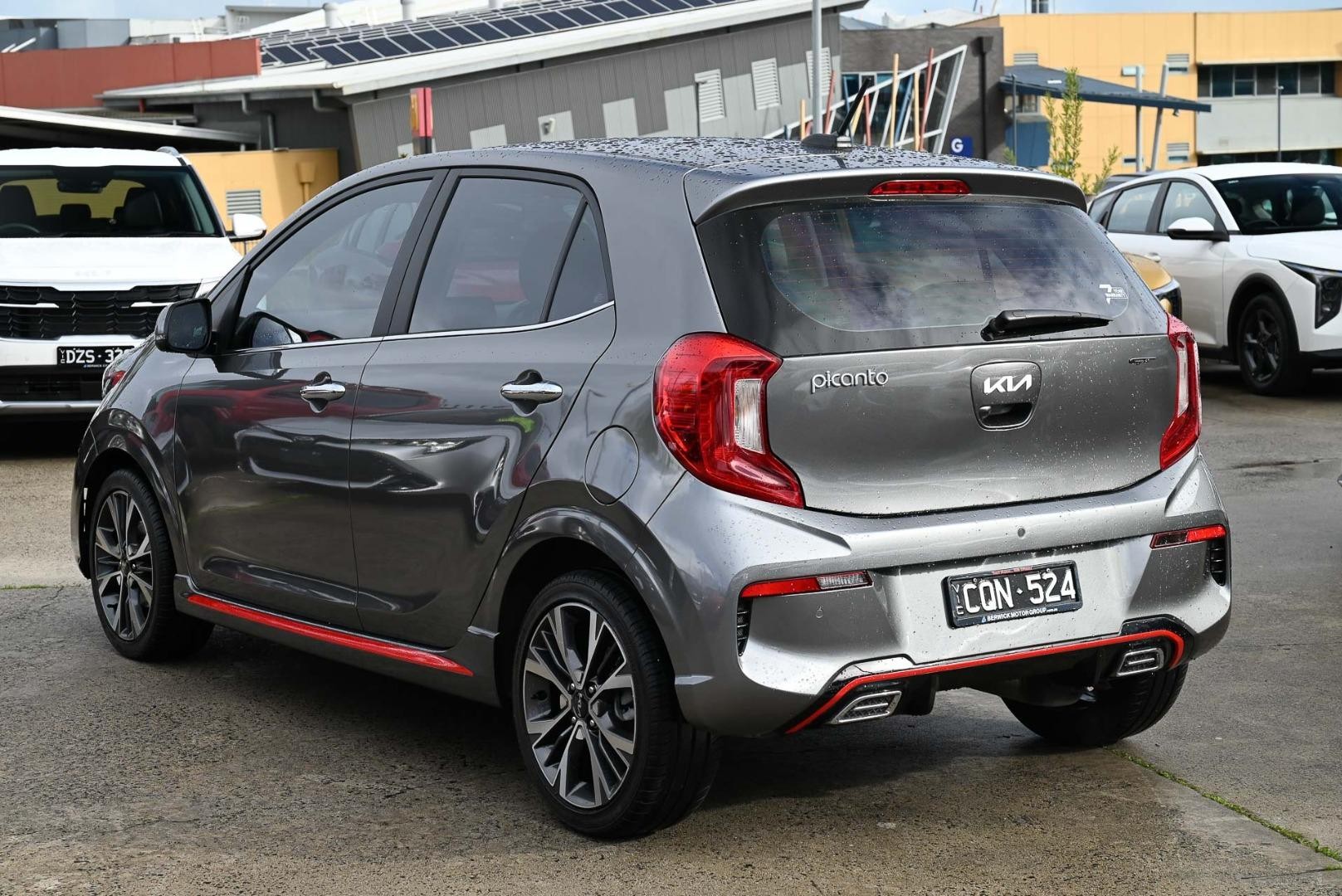 Kia Picanto image 3