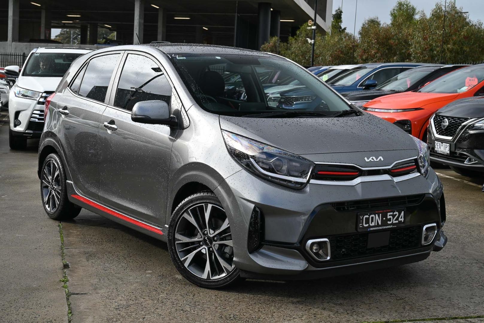 Kia Picanto image 1