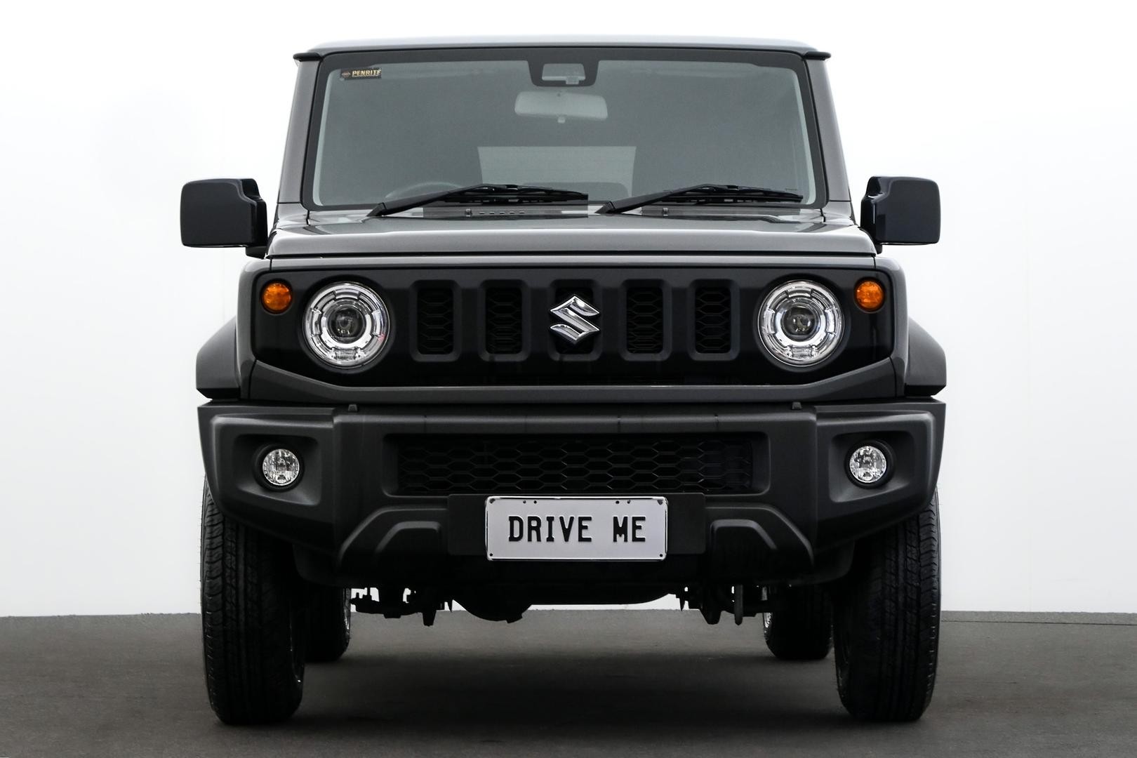Suzuki Jimny image 2