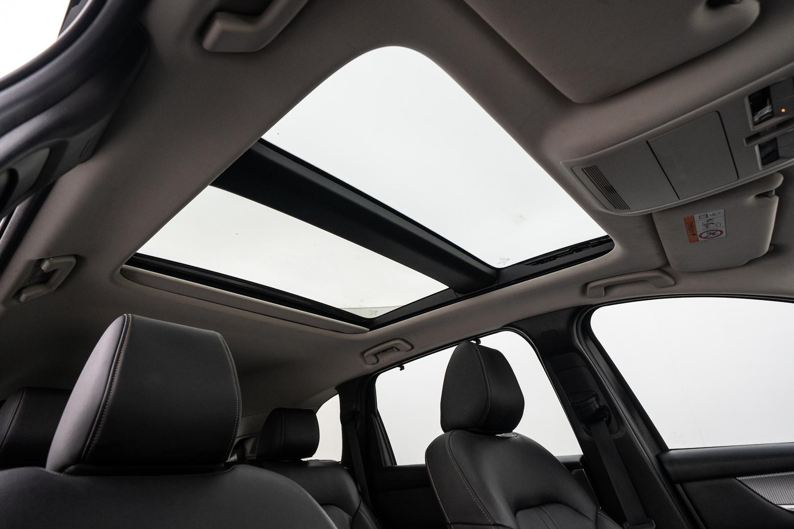Mazda Cx-90 image 4